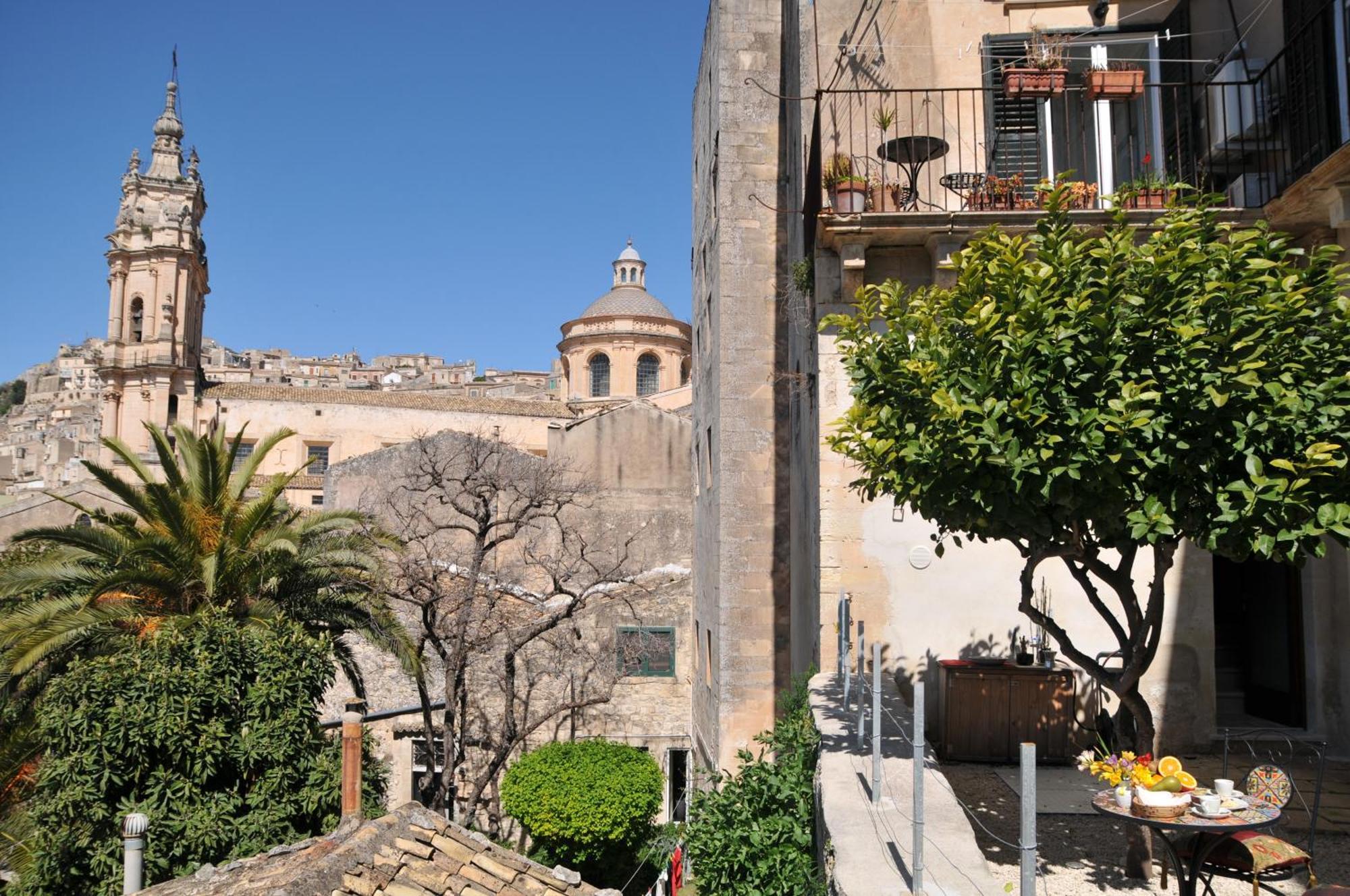 Casa Sipione Papa Bed and Breakfast Modica Eksteriør billede