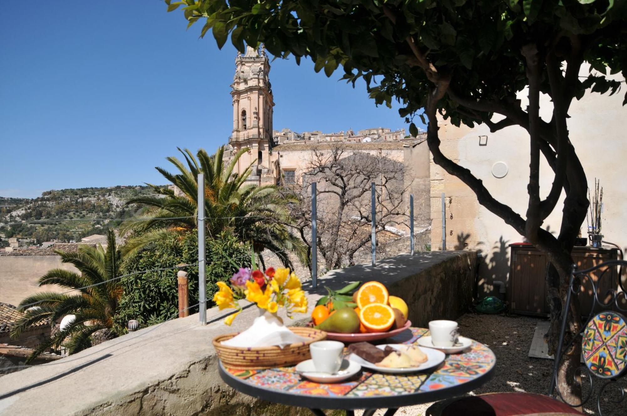 Casa Sipione Papa Bed and Breakfast Modica Eksteriør billede