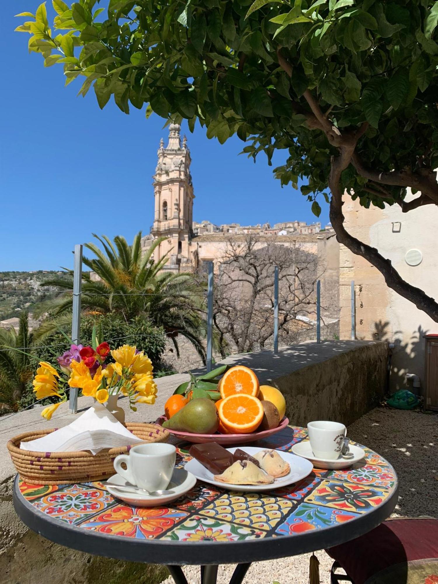 Casa Sipione Papa Bed and Breakfast Modica Eksteriør billede