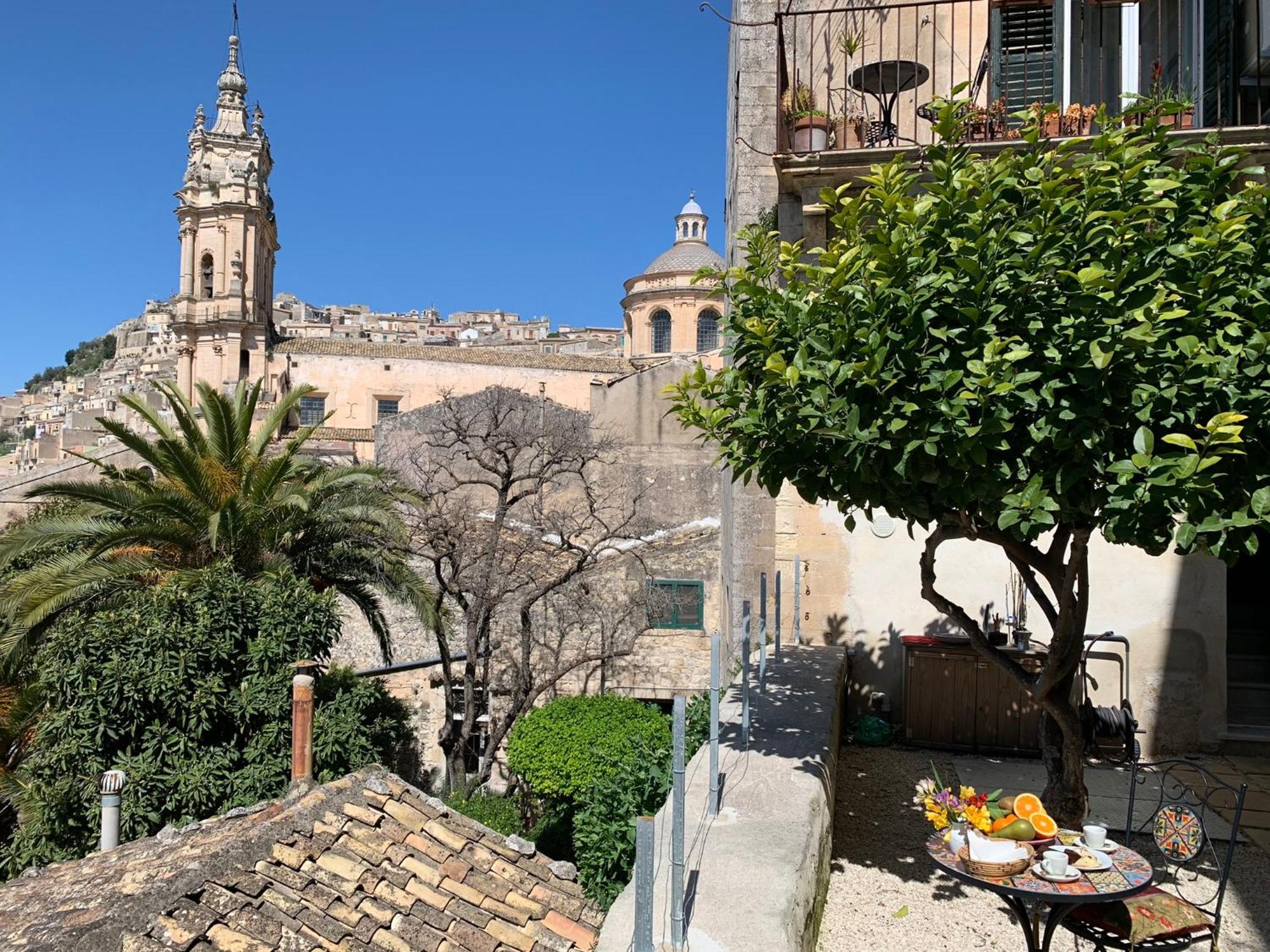 Casa Sipione Papa Bed and Breakfast Modica Eksteriør billede